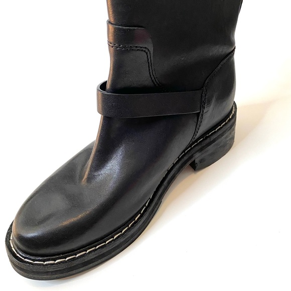rag & bone Leather Moto Biker Boots Buckle Detail Black
NWT - Picture 5 of 16